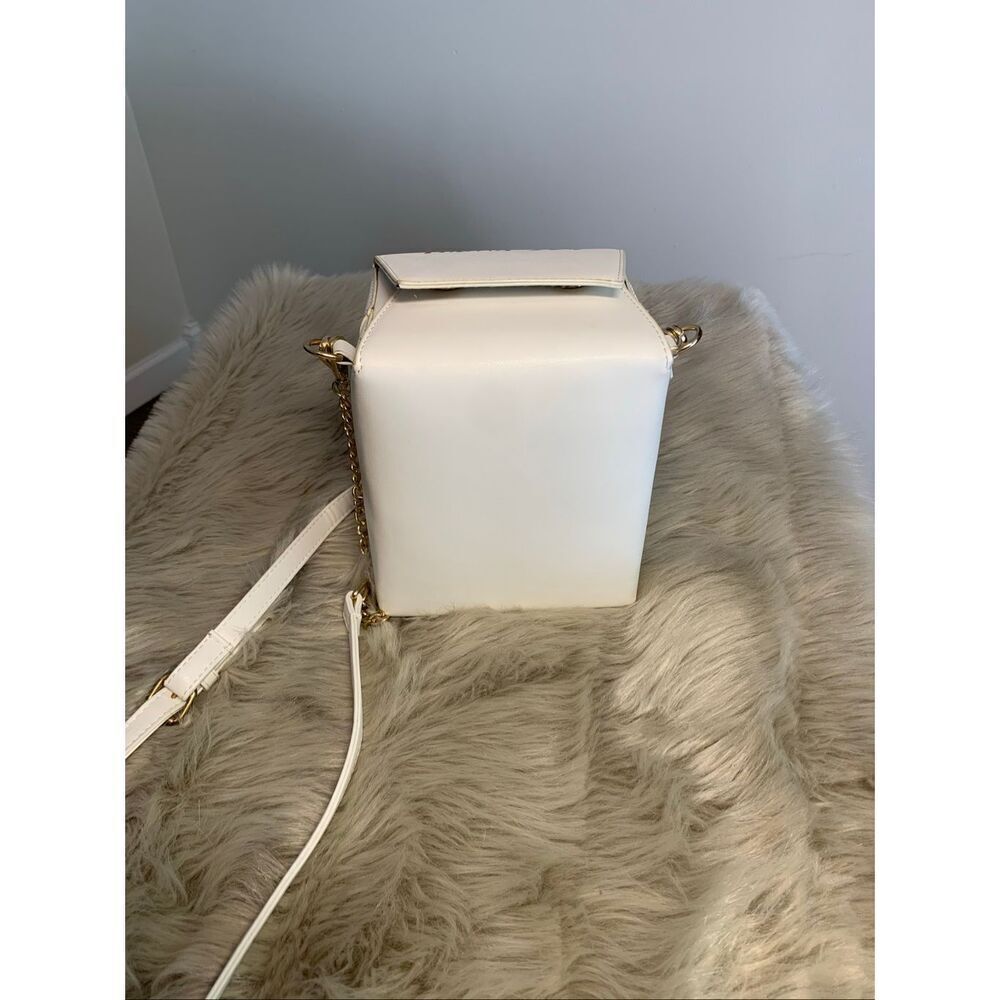 Chinese Takeout Box Fun Cute Purse Crossbody - Picture 3 of 11
